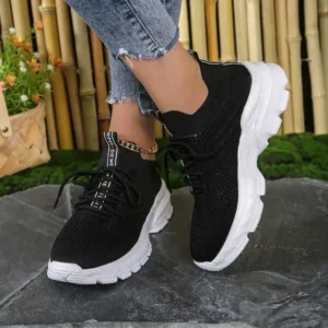 Rangolishoe Women Fashionable Casual Solid Color Lace-Up Sneakers